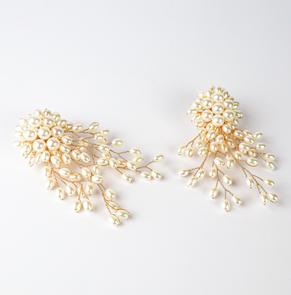 Pearlfection Statement Earring
